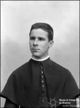 Retrato do padre Alfredo Paulo Sardinha (meio corpo)