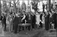 Cerimónia de lançamento da primeira pedra do Hotel Atlântico (Hotel Sheraton Madeira, atual Pestana Carlton Madeira), Freguesia da Sé, Concelho do Funchal