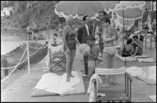 Família Chalamont na zona balnear do Savoy Hotel, Freguesia da Sé, Concelho do Funchal 