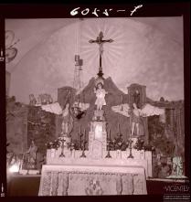 Altar da capela do Menino Jesus, anexa à casa de Francisco Ferreira e vista parcial da lapinha do Caseiro , Freguesia do Monte, Concelho do Funchal