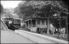 Comboio da Companhia de Ferro do Monte na estação do largo da Fonte, Freguesia do Monte, Concelho do Funchal 