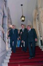 Presidente do Governo Regional, Dr. Alberto João Jardim, à saída da audiência com o presidente da República no Palácio de Belém, Lisboa