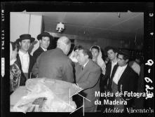 Receção do Dr. Alfredo Ferreira de Nóbrega, diretor do Grupo Folclórico da Camacha, ao Rancho de Santa Marta do Portuzelo no navio Funchal, Freguesia da Sé, Concelho do Funchal