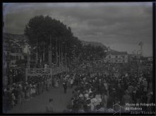 Chegada do cortejo ao campo Almirante Reis, na 1ª Festa da Vindima, Freguesia de Santa Maria Maior, Concelho do Funchal