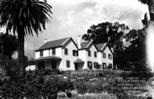 Edifício e jardim da Quinta da Fé, Freguesia de São Pedro, Concelho do Funchal