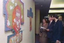 Exposição coletiva de artistas madeirenses e continentais na galeria da RTP-Madeira, Freguesia de Santo António, Concelho do Funchal 