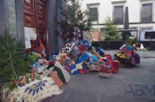 Mercadinho de Natal das Guias de Portugal no átrio do Palácio do Governo Regional, na esquina da avenida Zarco e avenida Arriaga, Freguesia da Sé Concelho do Funchal   