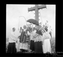 Bispo do Funchal, D. Manuel Pereira Ribeiro, a celebrar a missa campal da inauguração do cruzeiro do Pico da Torre, Freguesia e Concelho de Câmara de Lobos